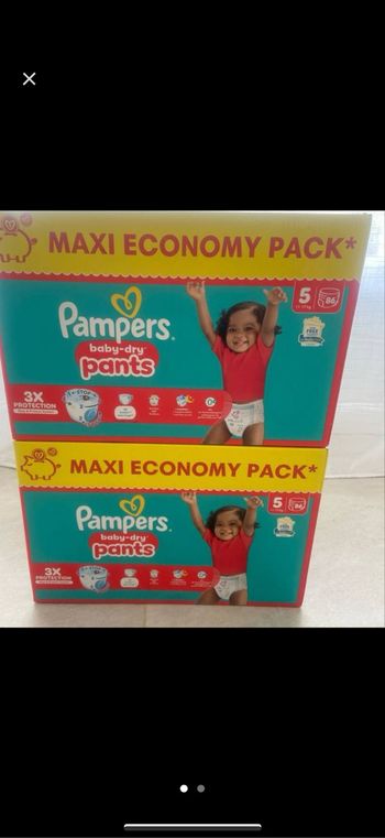 Pampers baby dry pants taille 5(1-7) kg