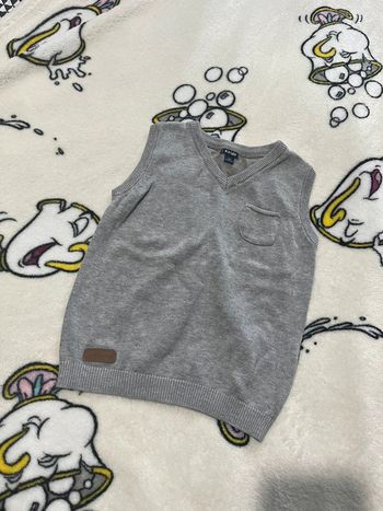 Pull sans manche gris