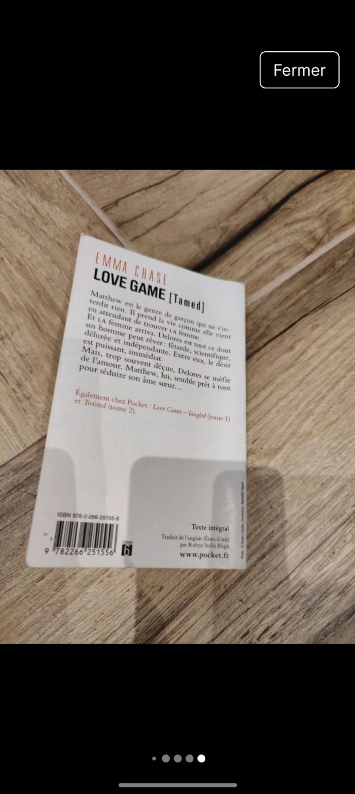 Trilogie love game 
Tome 1 trangled
Tome 2 twisted 
Tome 3 tamed
Auteur Emma Chase - photo numéro 7