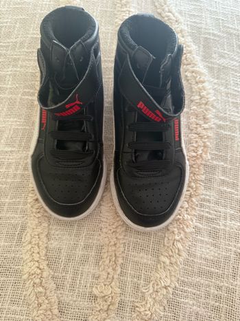 Baskets montantes Puma pointure 28