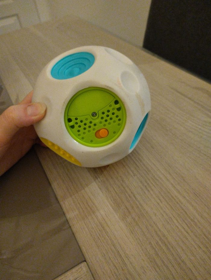 Balle sensorielle et musicale - photo numéro 5