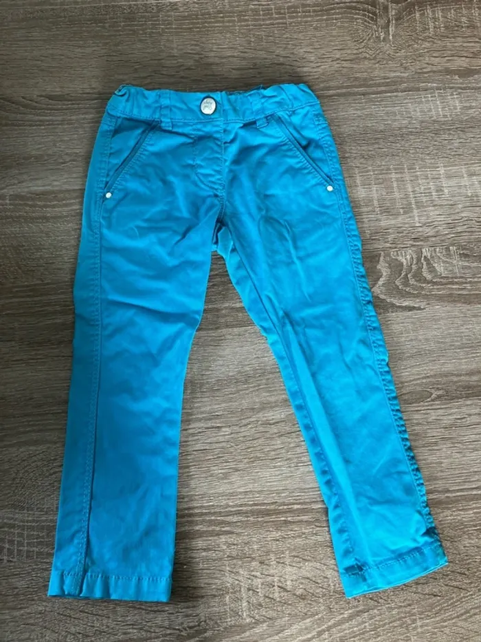 Lot 3 pantalons - photo numéro 4