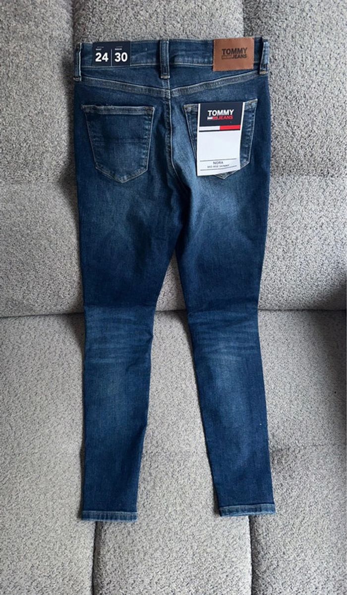 Jean mid rise Skinny Nora 24/30 Tommy Hilfiger neuf - photo numéro 7