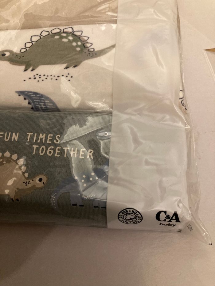 5 bodies manches longues neufs - photo numéro 3