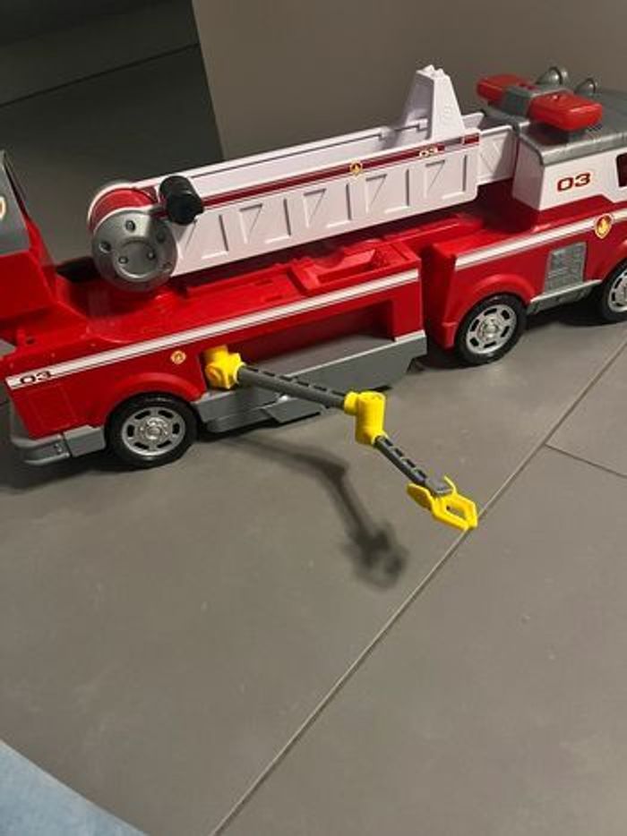 Camion de pompiers pat patrouille - photo numéro 6