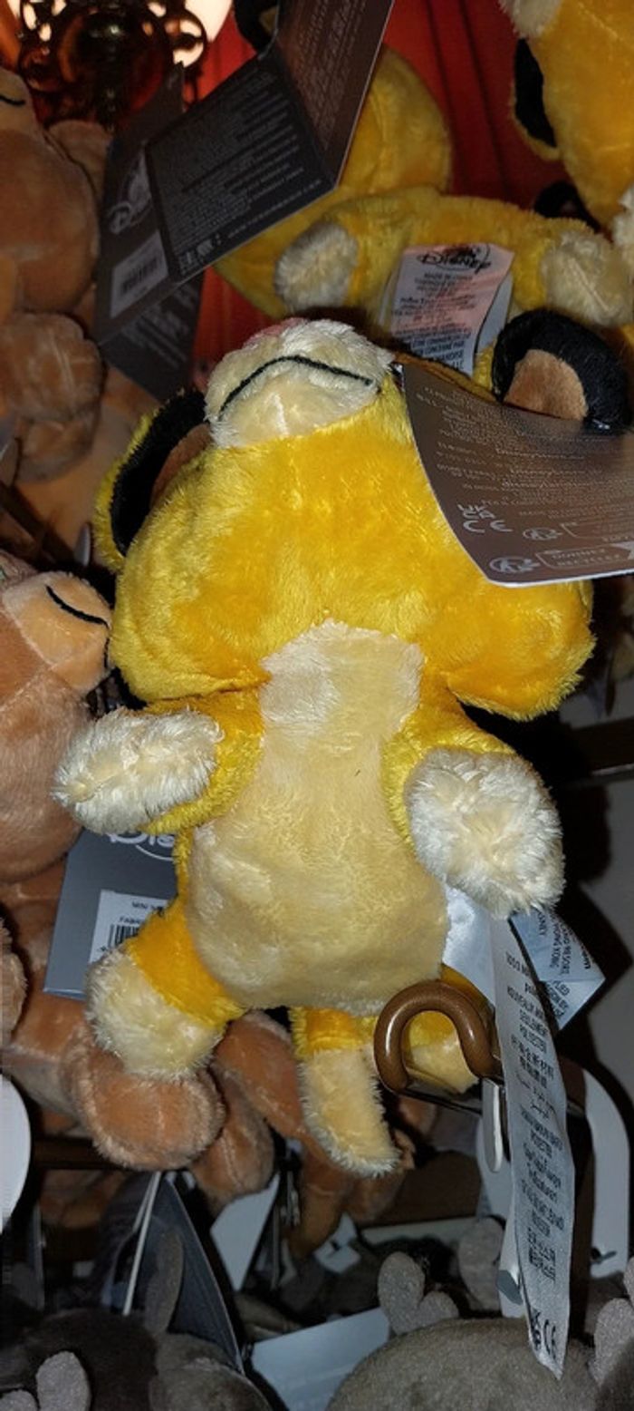 Pick-up Simba Naïf Disney - photo numéro 2