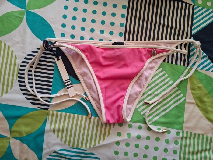 Bas de maillot de bain femme M