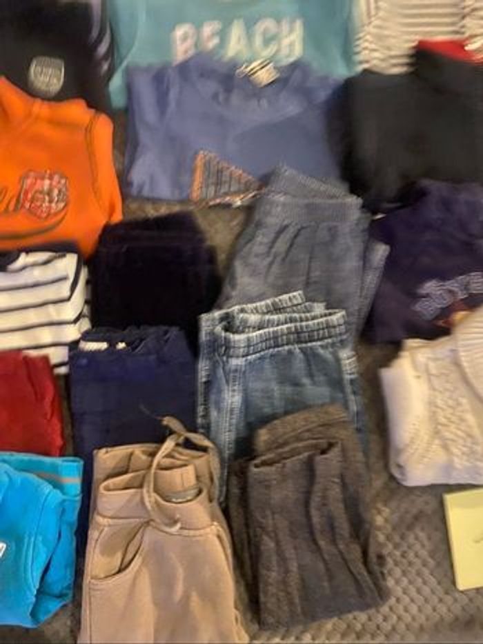 Gros lot vêtements bébé garçon 12 mois 1 an - photo numéro 5