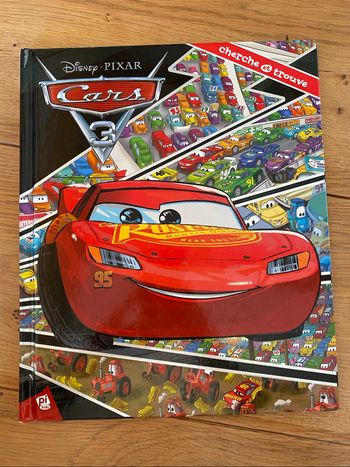 Livre Cars 3 cherche et trouve