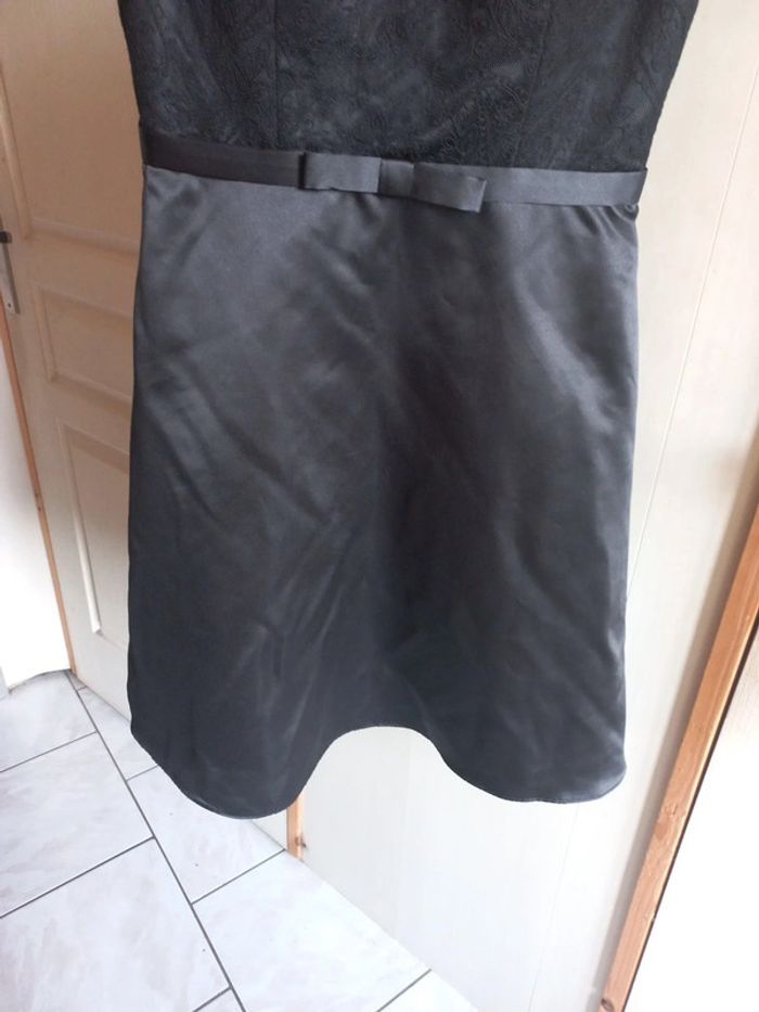 robe de cérémonie - photo numéro 3