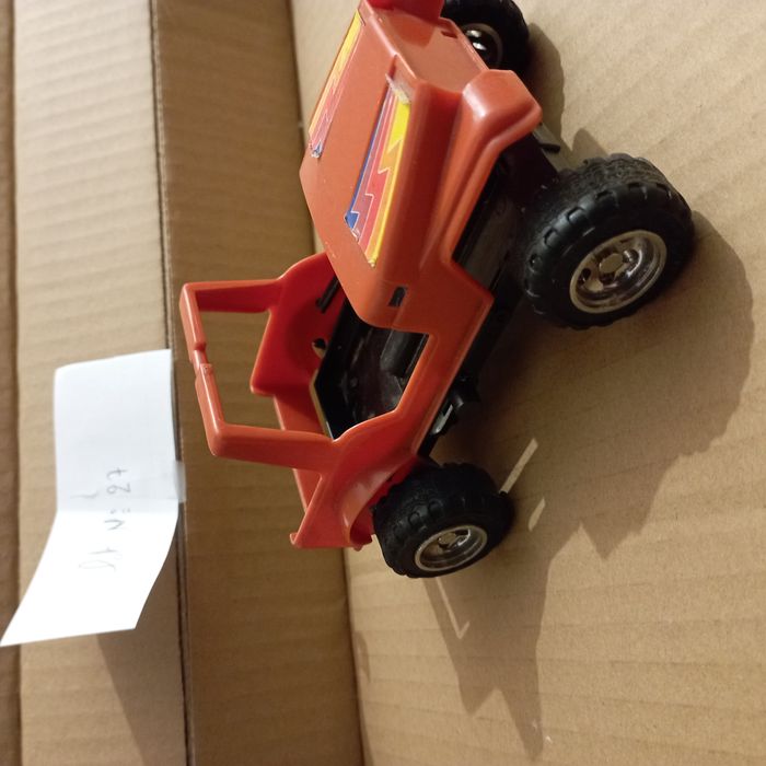 voiture orange - photo numéro 5