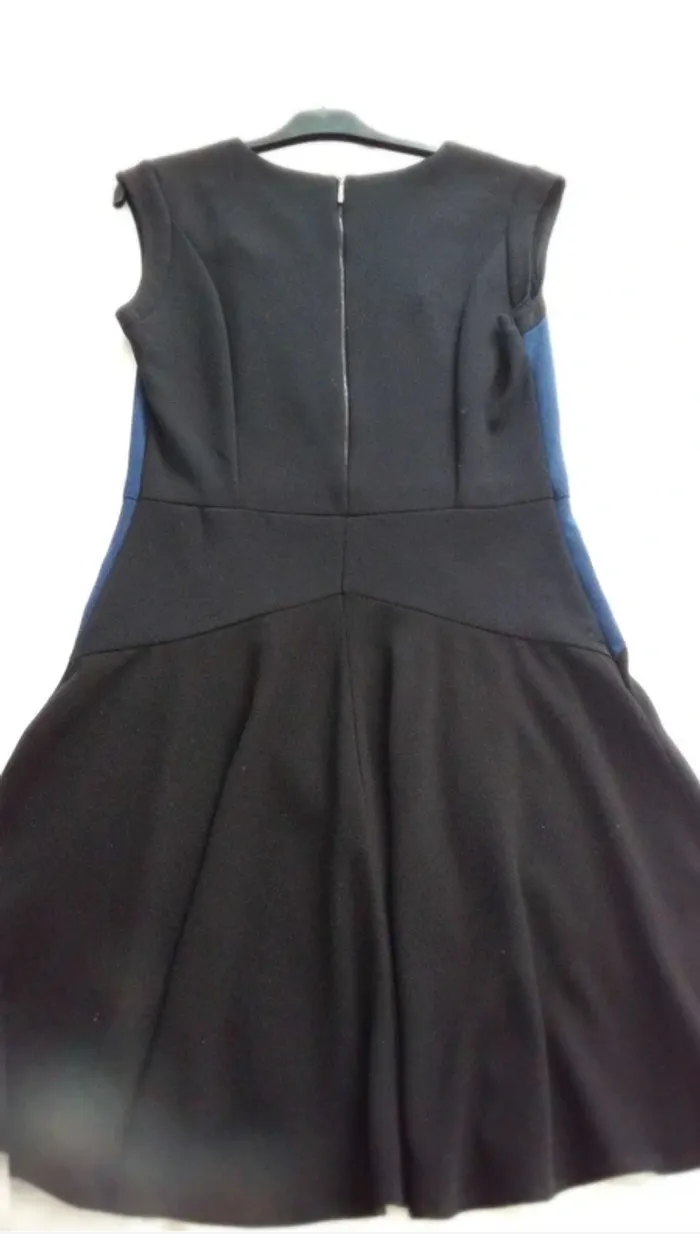 Robe  noire  T42 Breal - photo numéro 8