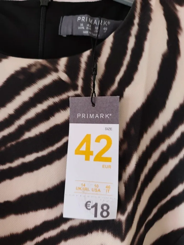 Superbe robe Primark taille 42 - photo numéro 3