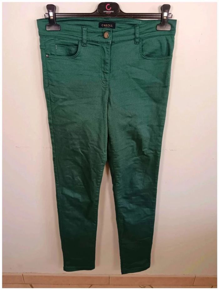 C24 pantalon vert Caroll 38
