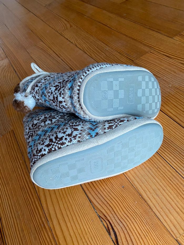 Chaussons hauts - taille 30/31 - photo numéro 4