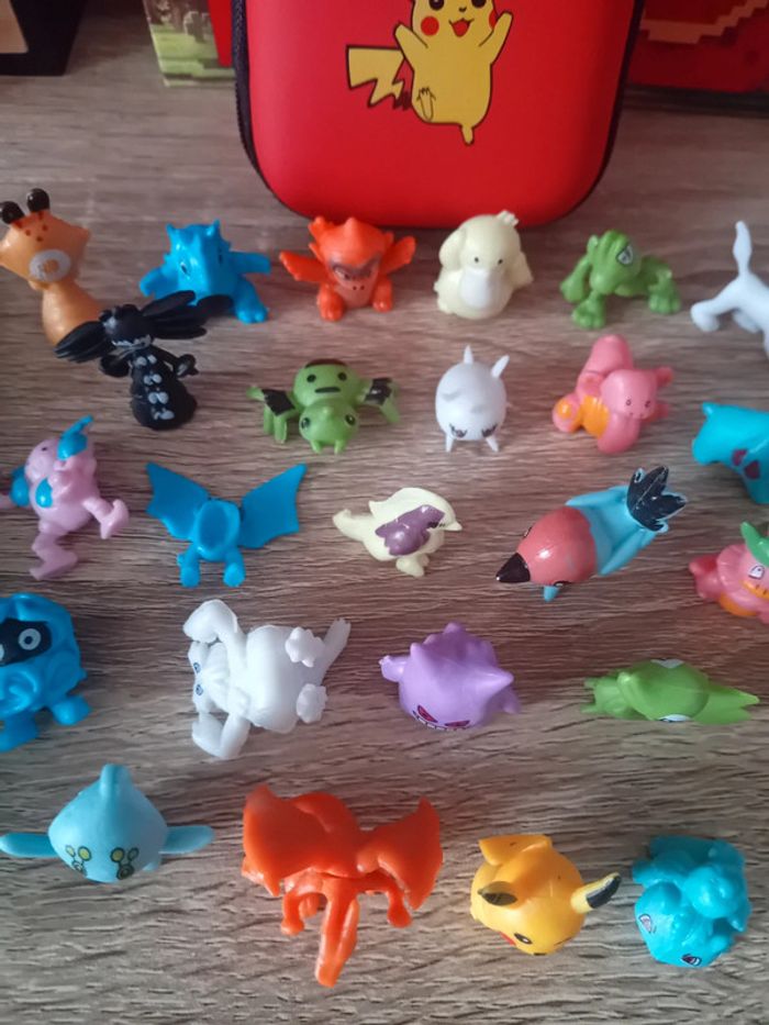 Lot thème pokemon neufs - photo numéro 4