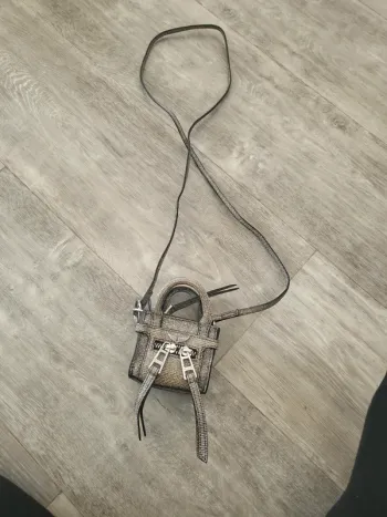 Mini sac pochette porte monnaie zadig et voltaire