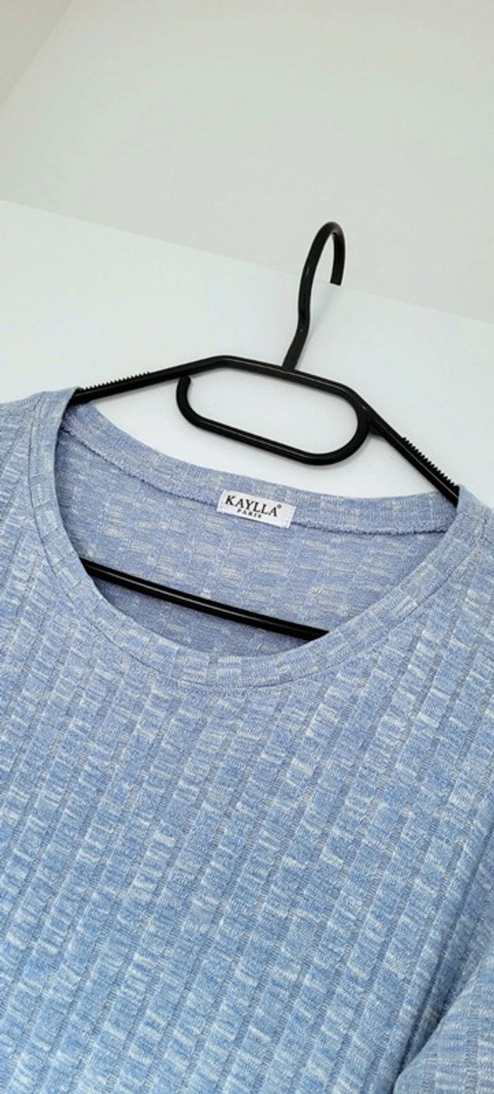 Tunique bleu ciel- Pull long et fin fendu sur les côtés Kaylla Paris Neuf - photo numéro 2