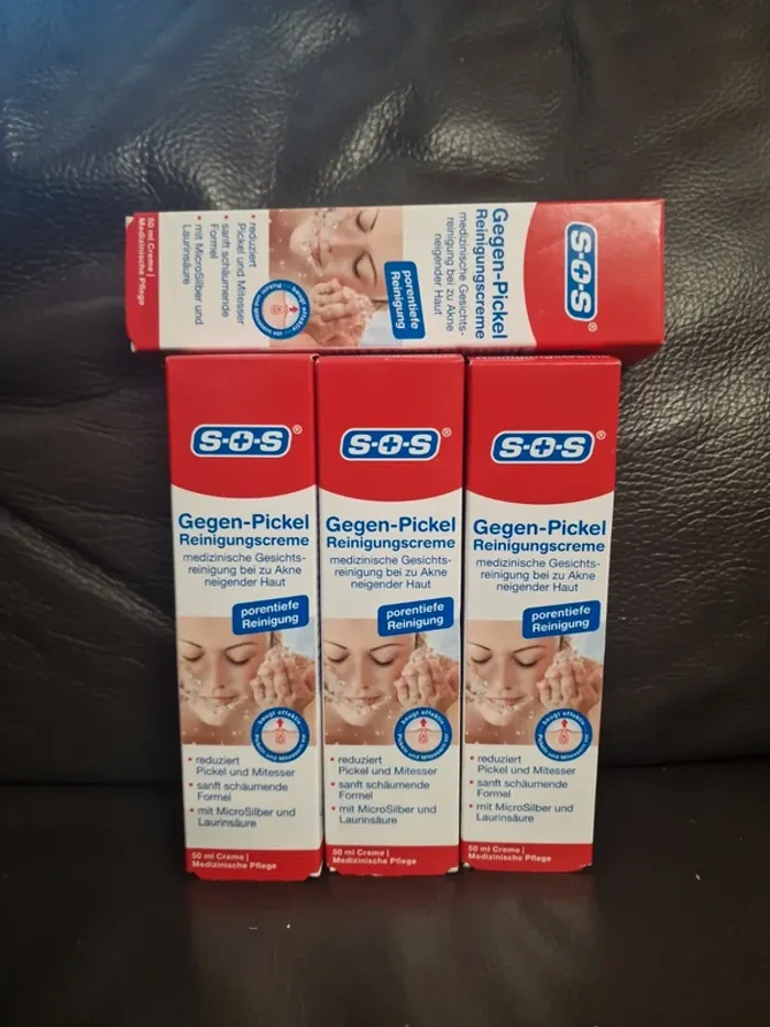 Crème nettoyante boutons point noir