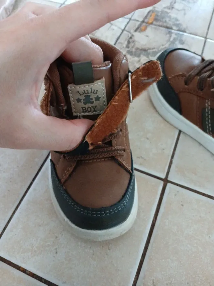 Chaussures montante 21 - photo numéro 8