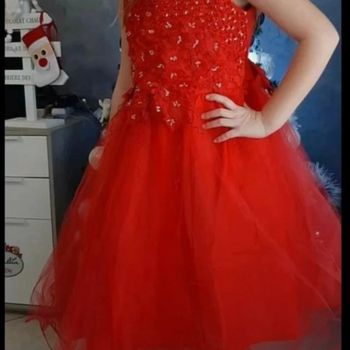 Robe rouge fêtes neuve 2 ans
