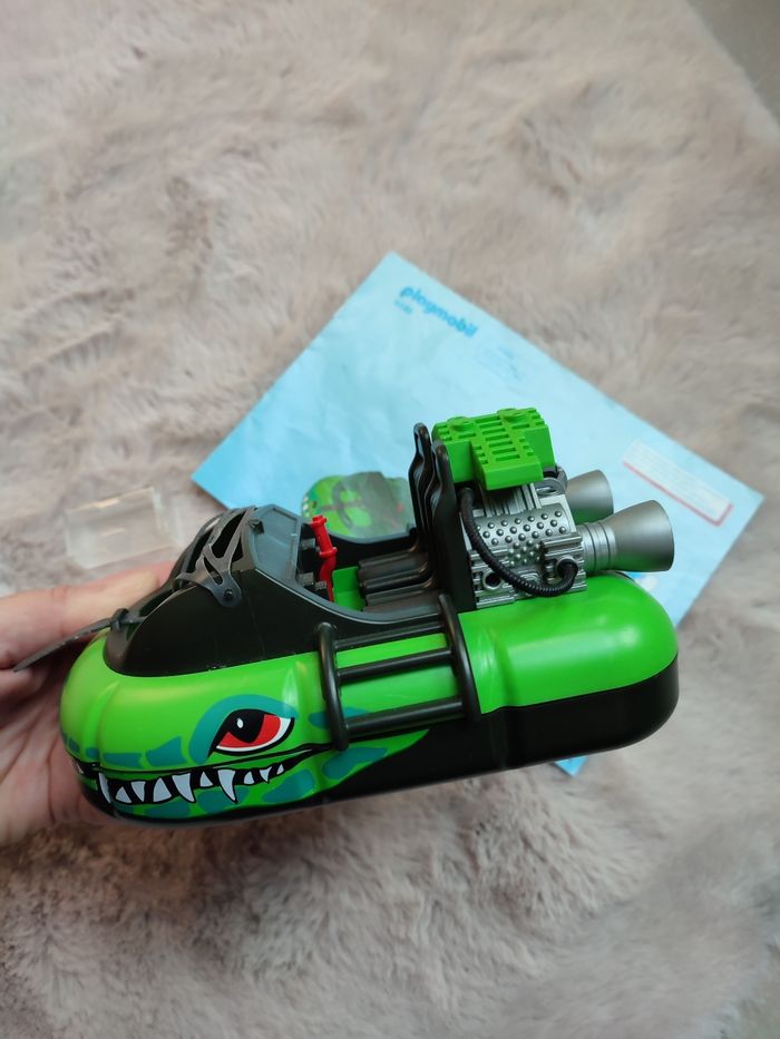 Aéroglisseur+ un braconnier Playmobil - photo numéro 2