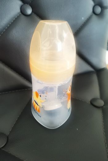 Biberon+sucette neuf