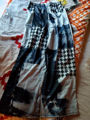 Pantalon détente très fin taille L
