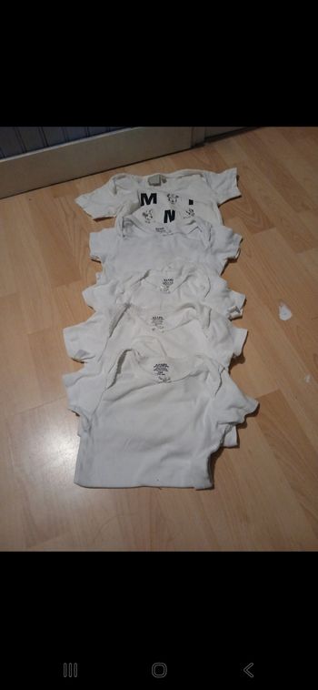 Lot de vêtements fille