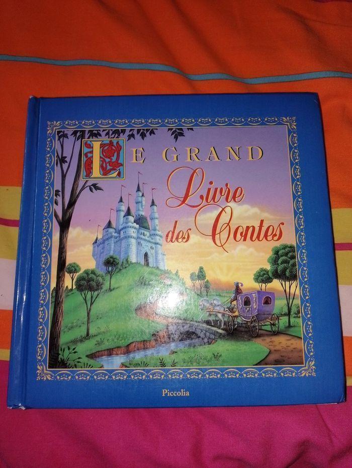Le grand livre des contes - photo numéro 1