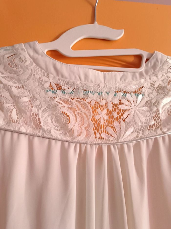 Robe blanche fluide sans manches avec dos dentelle - photo numéro 3