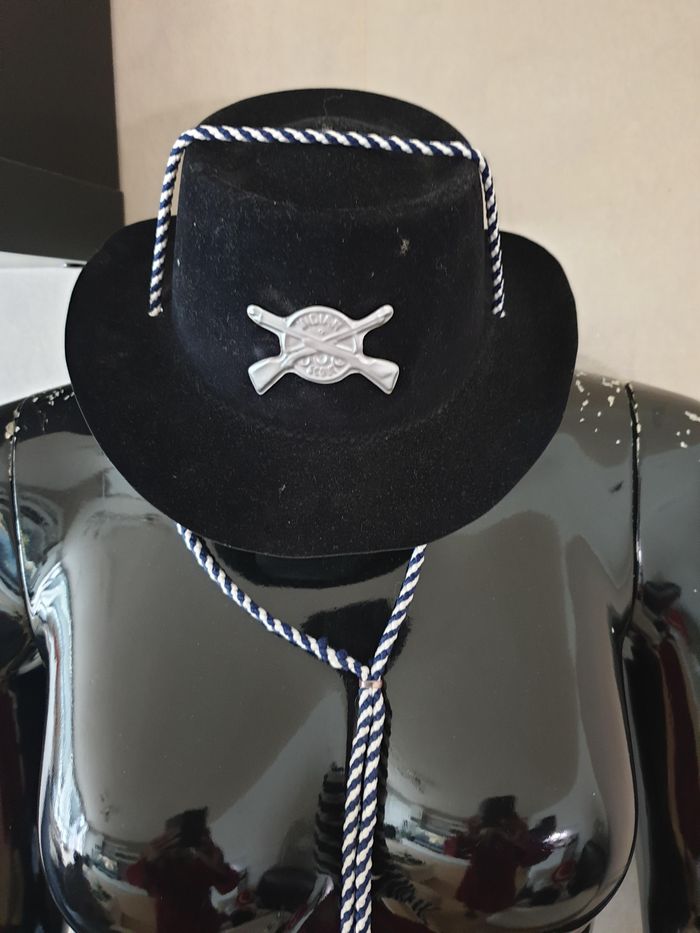 Lot de 2 chapeau - photo numéro 1