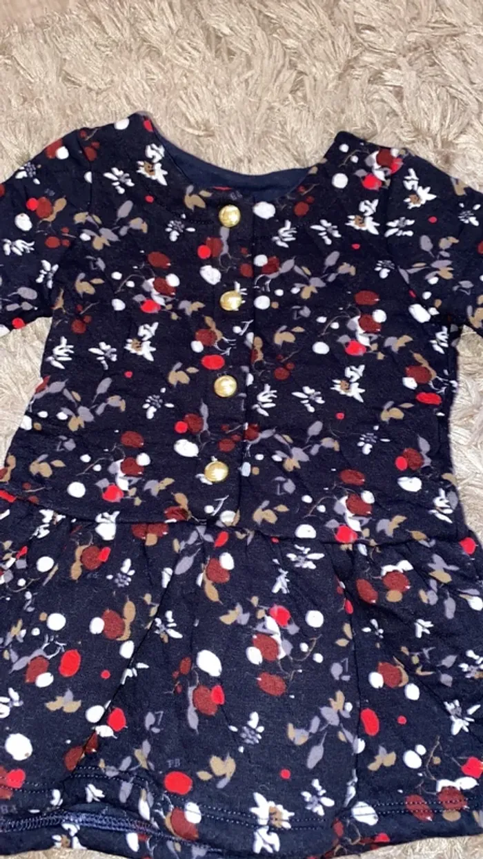 Jolie petite robe chaude - photo numéro 2