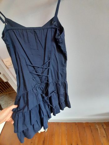 Jolie petite robe marine t38