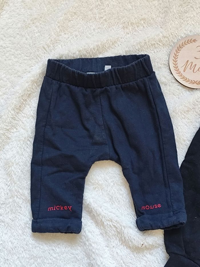Lot de 2 joggings, 3 mois 👣 - photo numéro 2
