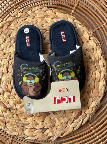 Paire de chausson en 32 neuf