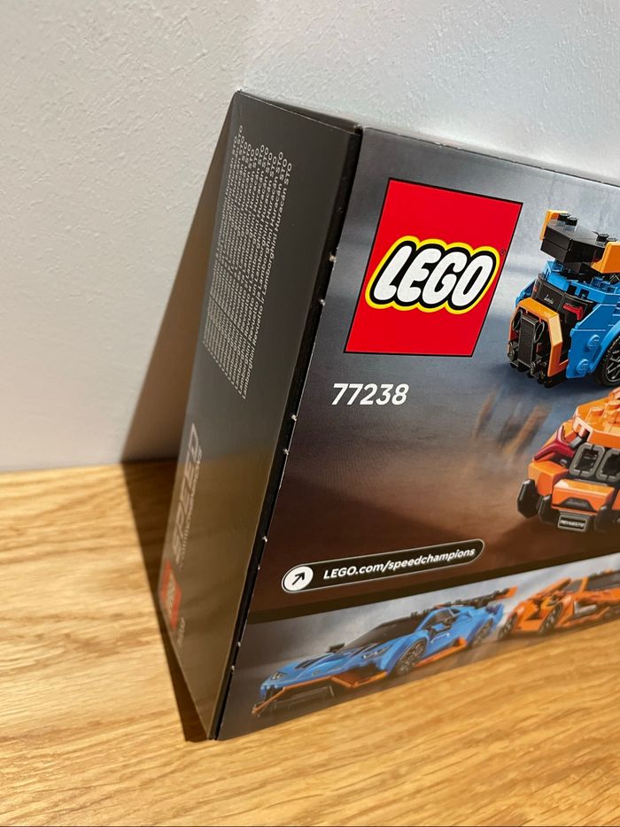 Lego Speed Champions 77238 Lamborghini Revuelto et Huracán STO - photo numéro 5