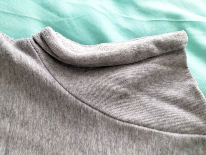 Sweat manches courtes - photo numéro 4