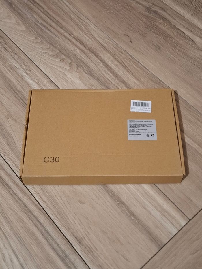 Mesure pied familial rouge + mètre - photo numéro 2