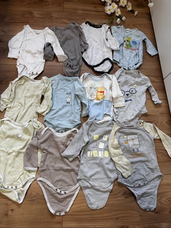 Lot de bodies bébé 6 mois