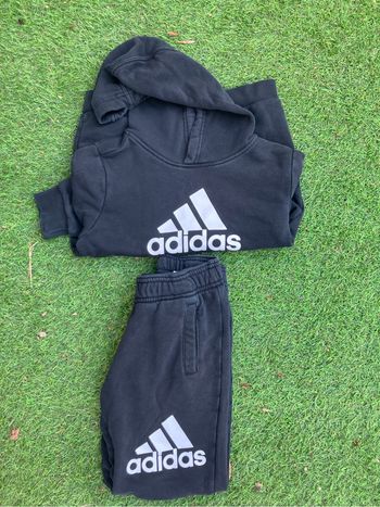 Ensemble adidas 8 ans