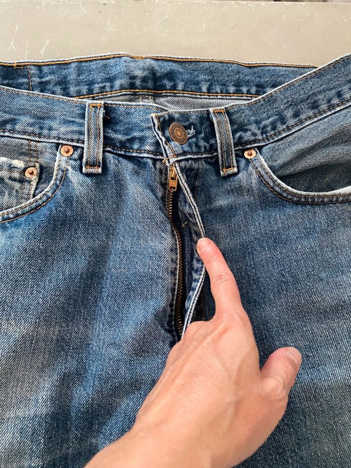 Jeans Levi's homme W34 L32 soit 42 / 44 - photo numéro 4