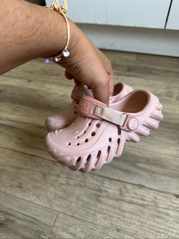 Crocs echo rose pâle C7 taille 23/24