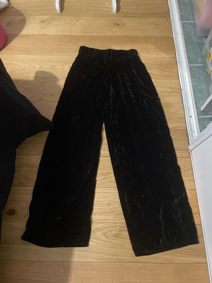 Pantalon évasé effet velours brillant