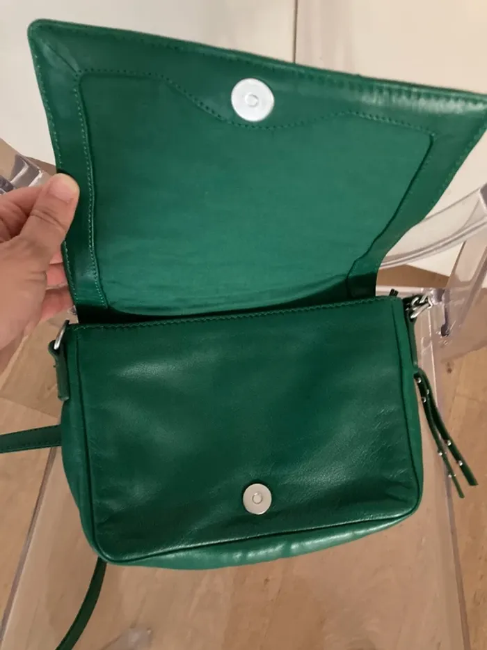 IKKS sac besace 1440 steward vert cuir neuf - photo numéro 6