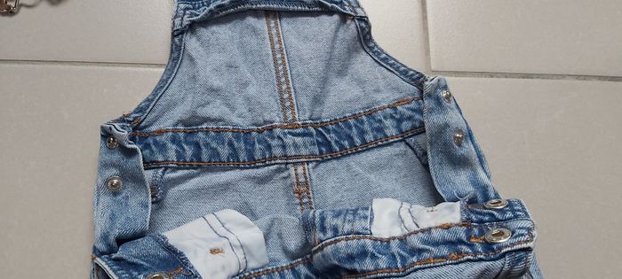 Salopette en jeans 3 ans - photo numéro 3