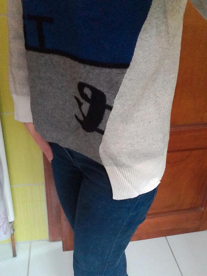 Pull femme blanc cassé asymétrique - photo numéro 6