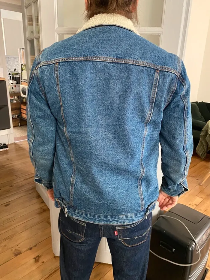 Veste jean Bershka - photo numéro 2