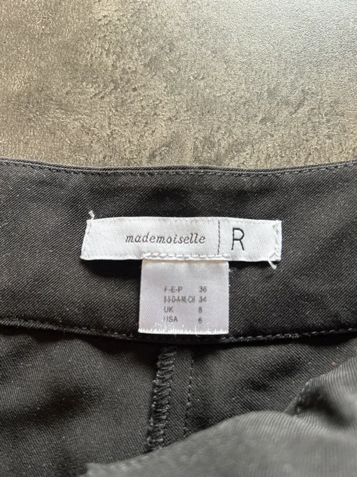 Short femme noir taille 36 - photo numéro 3