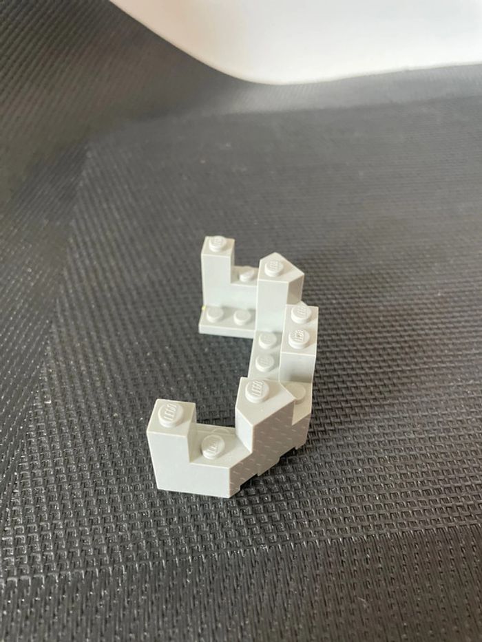 Lego Castle créneaux remparts gris clair 4x8x2 1/3 lego officiel - photo numéro 2